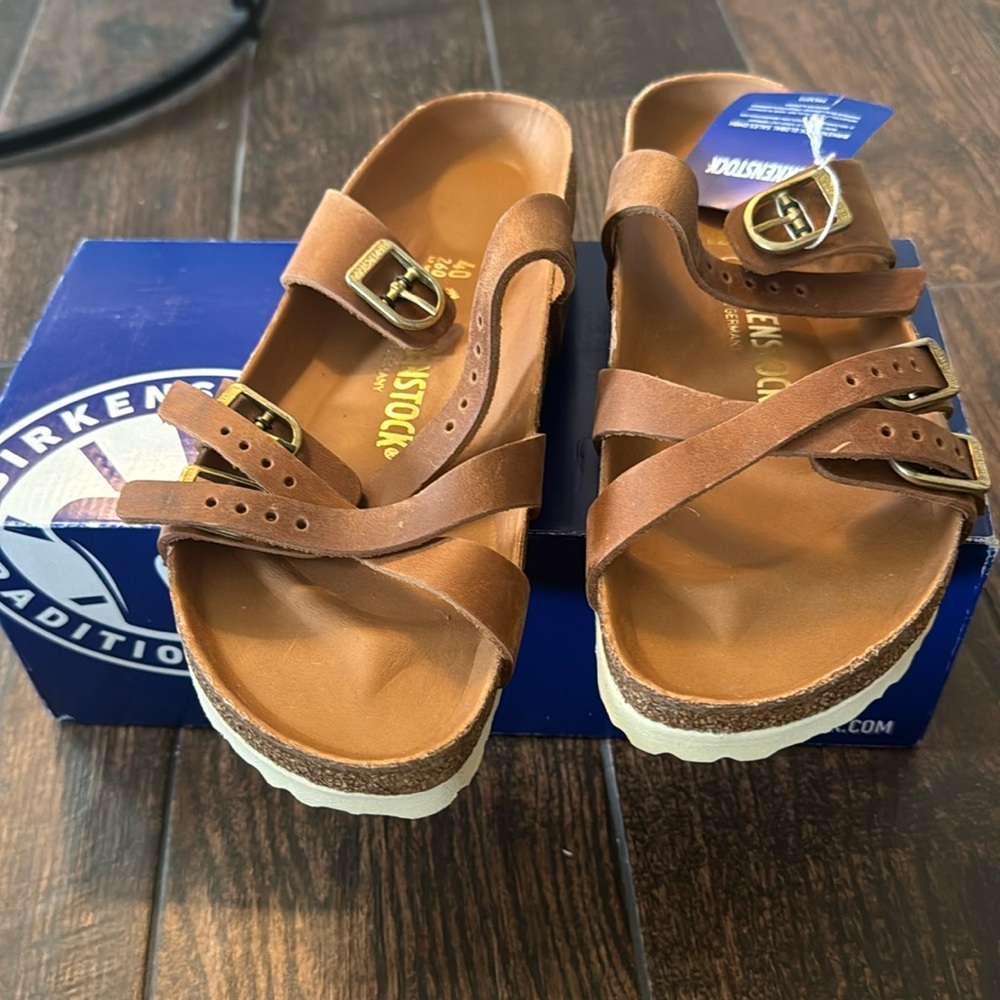 NWT Birkenstock Franca Cognac women’s 9